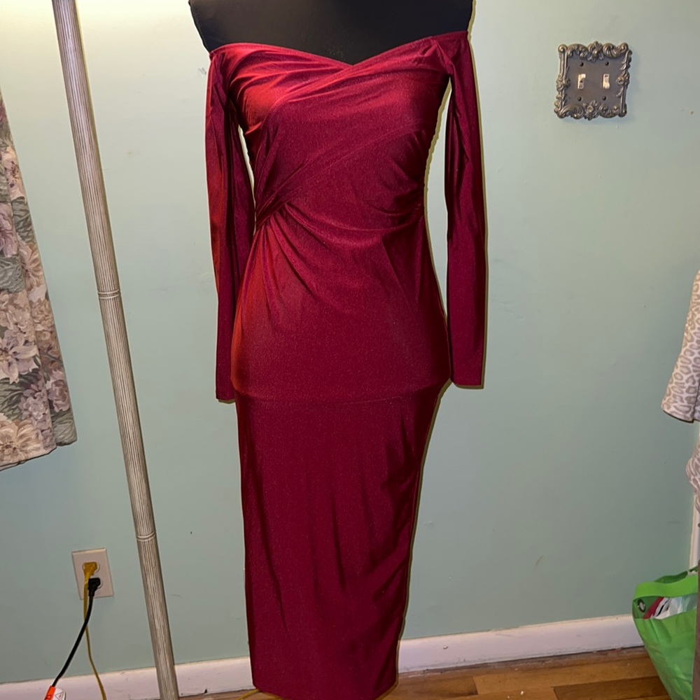 Off the shoulder or on the shoulder midi crossover dress